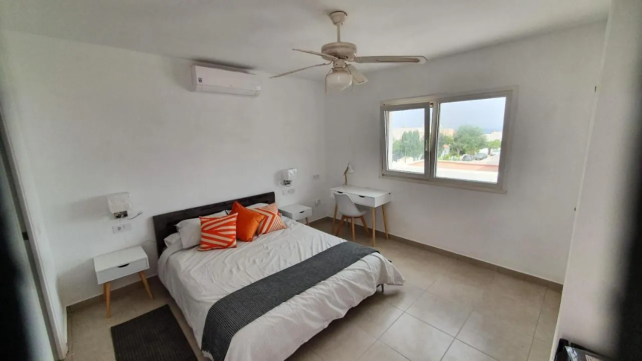 Vista de los Angeles-Rumina Casa Rainbow - Boutique Bed & Breakfast (Adults Only) ספרד